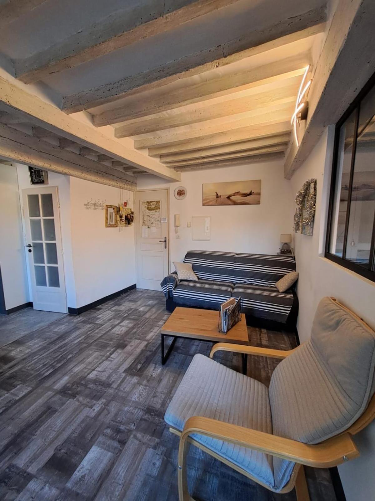 Le Nid De Marius LʼIsle-sur-la-Sorgue Exterior foto